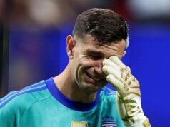 O goleiro argentino Emi Martinez jogou com o dedo quebrado e não pôde nem treinar na Copa do Mundo