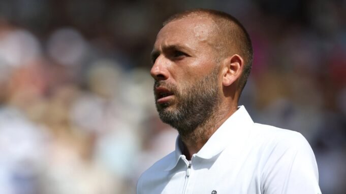 Don Evans furioso com ‘Shambles’ de Wimbledon depois de ter sido negado o wildcard Don Evans furioso com ‘Shambles’ de Wimbledon depois de ter sido negado o wildcard