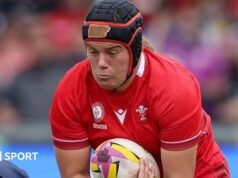 Careys Phillips: Harlequins para Exeter contratam País de Gales