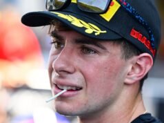 Honda contrata Alonso, líder da Moto2, para 2027