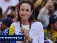 As consequências dos terramotos na Venezuela tornaram-se políticas, à medida que o líder da oposição Machado procura um regresso.