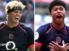 Henry Pollock e Noah Calvary tentaram titular pela Inglaterra.
