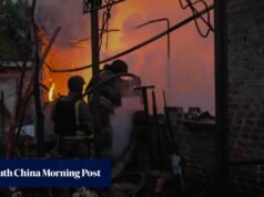 Pelo menos 4 pessoas foram mortas em um enorme ataque a bomba russo em Sumy, na Ucrânia.