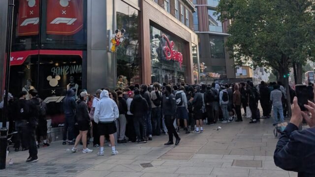 disney-store-closes-scalpers-lorcana-drop-1784313295890.jpg