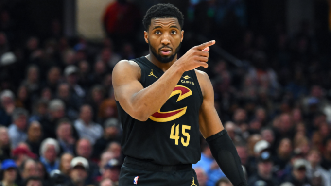 O que a extensão do contrato de US$ 273 milhões de Donovan Mitchell significa para o futuro dos Cavs, a busca de LeBron O que a extensão do contrato de US$ 273 milhões de Donovan Mitchell significa para o futuro dos Cavs, a busca de LeBron
