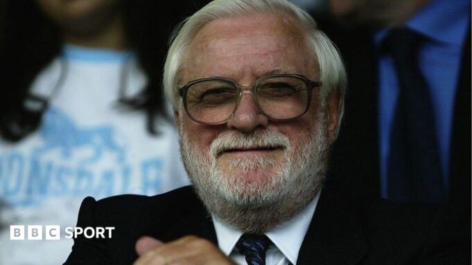 Ken Betts: O ex-técnico do Chelsea e do Leeds nunca esteve longe das manchetes. Ken Betts: O ex-técnico do Chelsea e do Leeds nunca esteve longe das manchetes.
