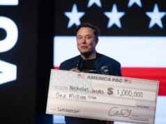 Elon Musk ainda enfrenta gatilhos criminais e tentativas de subornar eleitores em Wisconsin