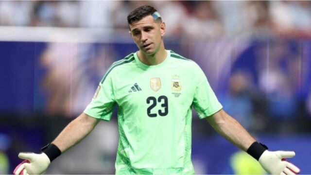 emiliano-martinez-2278217.jpg