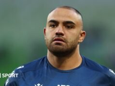 Dylan Walker: Leeds Rhinos contrata internacional australiano por três anos