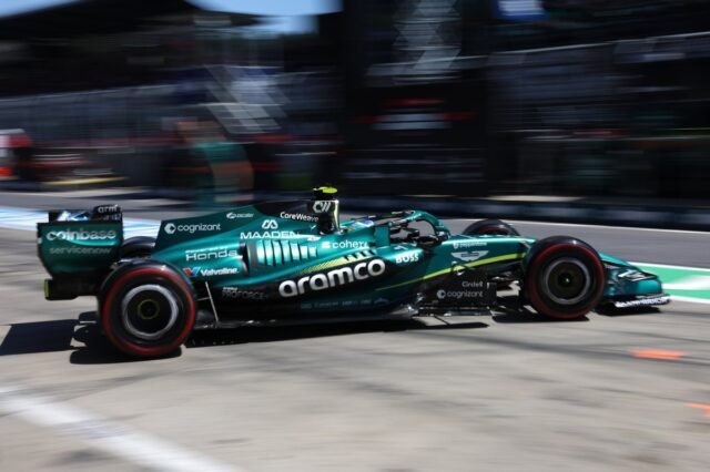 fernando-alonso-aston-martin-r-2.jpg