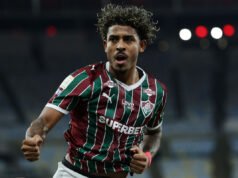 Lazio faz oferta inicial pelo atacante do Fluminense John Kennedy