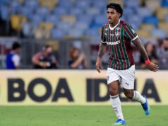 A Lazio contatou pela primeira vez o zagueiro brasileiro John Kennedy