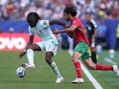 Liverpool compete com Manchester United por Manu Koné