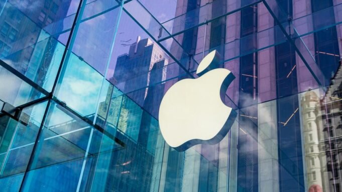 Ex-funcionários da Apple roubaram segredos comerciais da OpenAI, alegam Ex-funcionários da Apple roubaram segredos comerciais da OpenAI, alegam