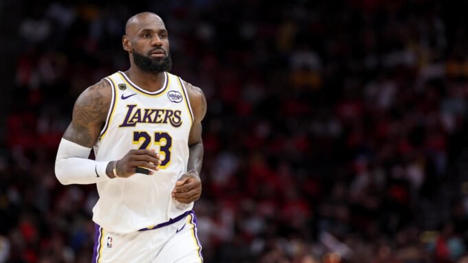 A agência gratuita de LeBron James esquenta; Lucas Herbert detém o recorde de maior número no Open com 62 A agência gratuita de LeBron James esquenta; Lucas Herbert detém o recorde de maior número no Open com 62