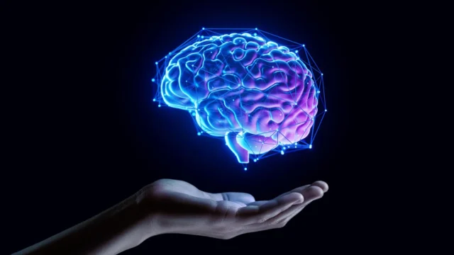 hand-holding-glowing-human-brain.webp.webp