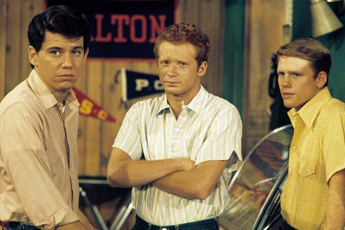 A co-estrela de Ron Howard viu ‘tremendo’ no guarda-roupa antes de filmar Happy Days com o público ao vivo pela primeira vez