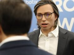 Um distrito escolar de Nova York está testando professores robôs para o resto da vida