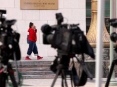 Adolescente envia caso para vício em mídia social contra Meta