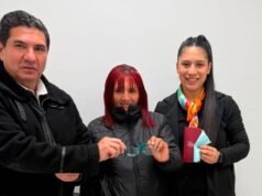 Hospital La Canada entrega óculos graduados e fortalece seus serviços