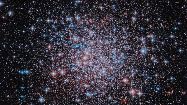 hubble-ngc-6426-july-4.webp.webp