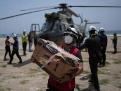 Os esforços de socorro mudam à medida que sobreviventes do terremoto venezuelano pedem ajuda | Notícias do terremoto