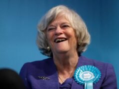 Polícia britânica investiga assassinato da política Ann Widdecombe | Crime