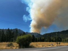 East Evans atira balões em mais de 1.500 acres no condado de Jackson. Pronto para evacuação