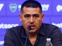 Juan Roman Riquelme procura substituto para Carlos Palacios no Boca
