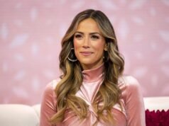 Jana Kramer compartilhou um fim de semana no lago em 4 de julho com Alan Russell