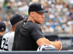 Atualização sobre lesão de Aaron Judge: estrela dos Yankees ainda não liberada, espera retornar em 2026