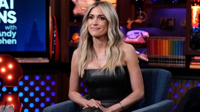 Kristin Cavallari admite que voa na primeira classe enquanto as crianças voam na classe econômica