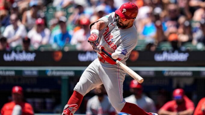 Kyle Schwarber, Junior Caminero e Bryce Harper entre os favoritos nas apostas em Home Run Derby de 2026