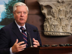 Jornais iranianos comemoram a morte de Lindsey Graham e alertam Donald Trump