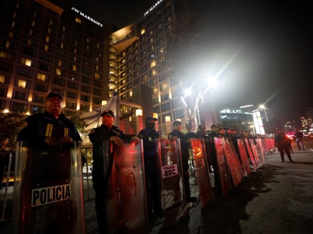 lxX0pGrk8_2000x1500__1.jpg