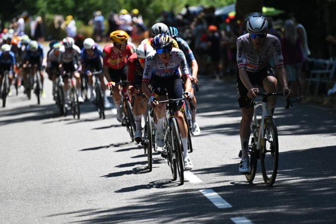 O limite de tempo foi estendido na Etapa 9 do Tour de France, já que a CPA disse que “os horários de início devem ser melhorados para proteger a saúde dos atletas” em meio ao calor extremo.