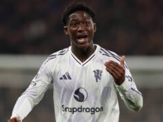 Como o Man Utd pode tirar o melhor proveito de Mano contratando um terceiro meio-campo