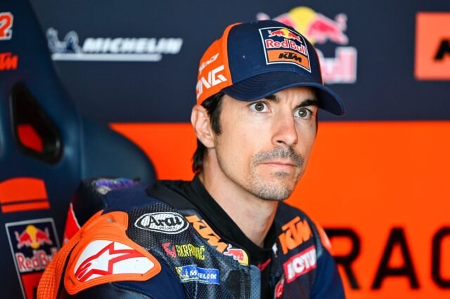 maverick-vinales-red-bull-ktm-2.jpg