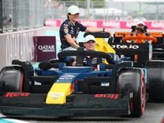 Piloto de Fórmula 1 em carro LEGO, Max Verstappen não quer: ‘Não deveria parecer um palhaço’