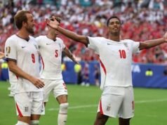 A Inglaterra assumiu a liderança sobre a Noruega na prorrogação. Bellingham marcou seu 6º gol na Copa do Mundo.