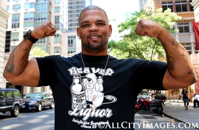 Mike Perez enfrentará Eloise Jr. na eliminatória Atoma-Hergwick de 29 de agosto.