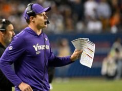 O técnico dos Vikings, Kevin O’Connell, diz que o streaming da NFL deve chegar a todos os fãs.