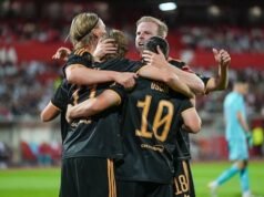 O Ajax deu o primeiro passo na fase principal da Conference League com uma vitória simples na Sérvia. O jovem de 16 anos fez sua estreia.
