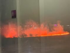 preocupação com uma grande nuvem de fumaça