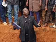 Pastor Ezekiel Dachomo diz que milícia Fulani ameaçou matá-lo