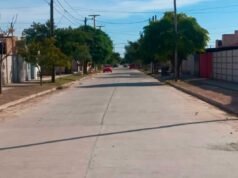 O município vai inaugurar 24 quadras de pavimentação nesta segunda-feira, somando-se às 35 quadras ativas do bairro Nestor Kirchner.