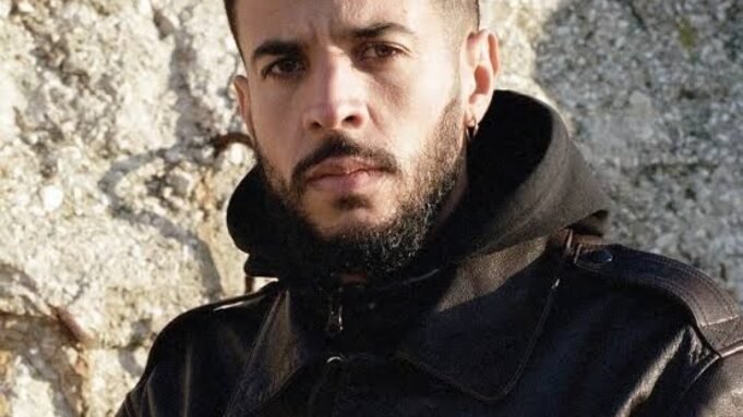 Mehdi El Youbi, rapper marroquino franco, preso em Casablanca | Notícias de protesto Mehdi El Youbi, rapper marroquino franco, preso em Casablanca | Notícias de protesto