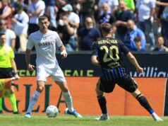 O Napoli decidiu não substituir o lesionado Biongiorno neste momento