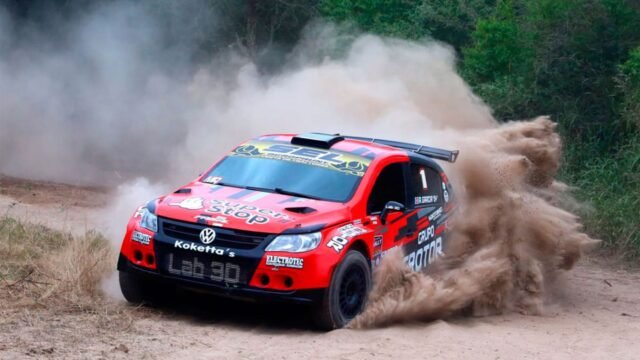 rodrigo-garcia-rally-558569-195844.jpg