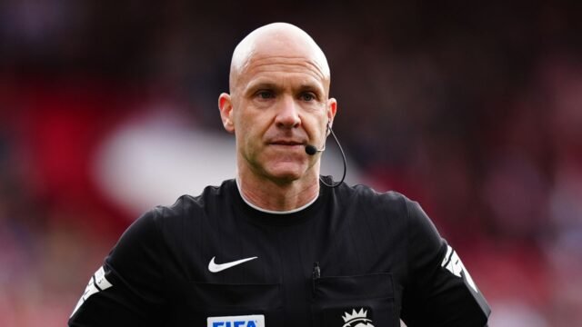 skysports-anthony-taylor-referee_7047629.jpg
